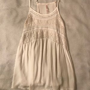 Xhileration Flowy White Cami Top